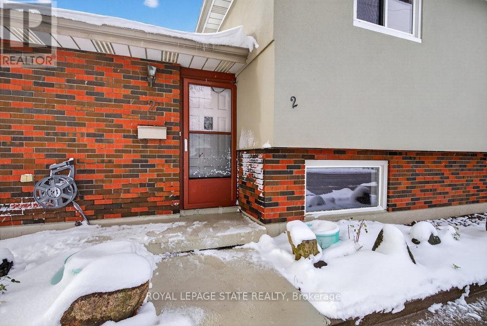 2 Country Club Drive, Hamilton, Ontario  L8K 5W2 - Photo 6 - X12591622