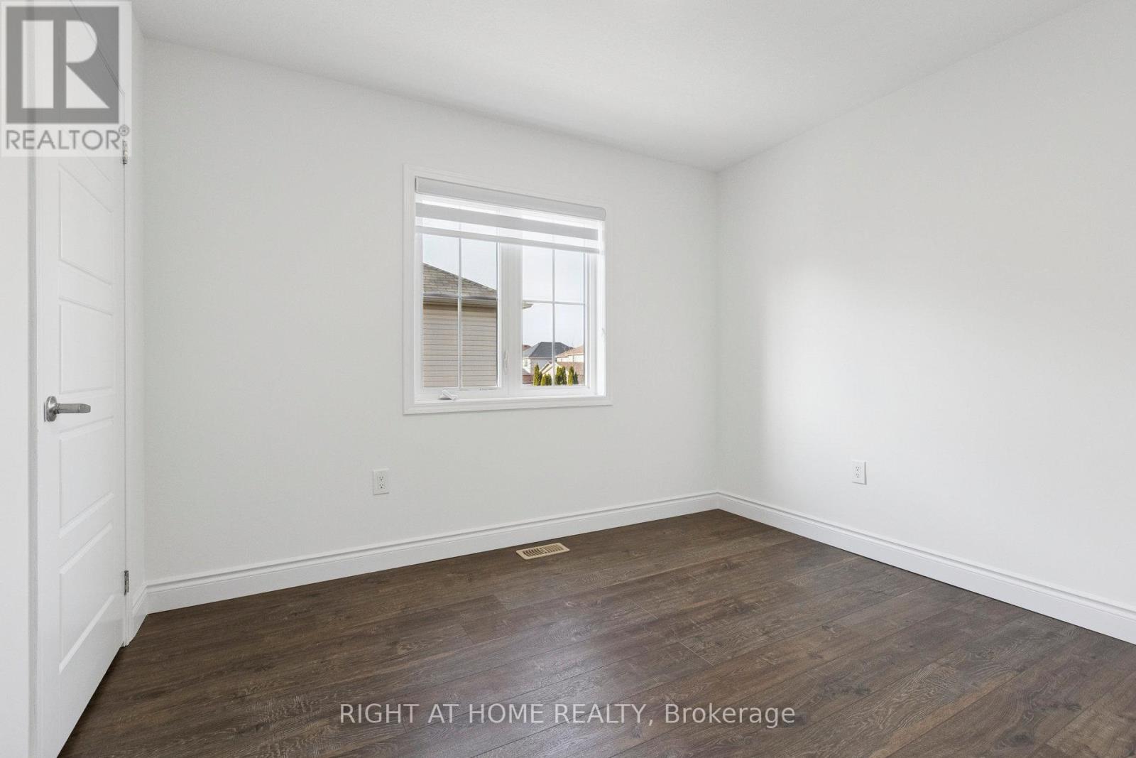 55 Watermill Street, Kitchener, Ontario  N2P 0H4 - Photo 31 - X12591690