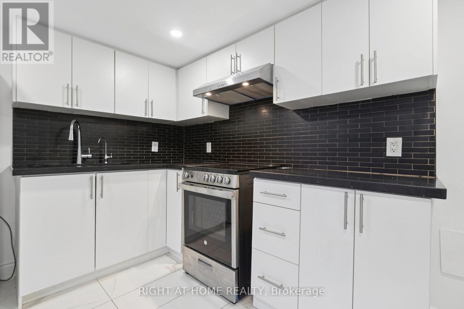 55 Watermill Street, Kitchener, Ontario  N2P 0H4 - Photo 44 - X12591690