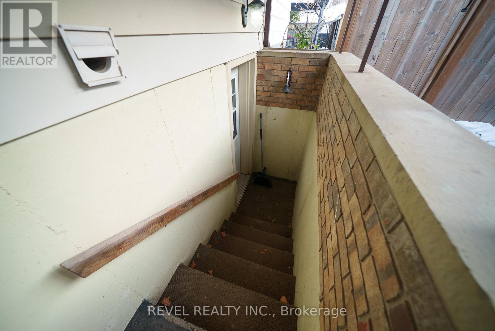 5 Burdock Boulevard, Brantford, Ontario N3R 6B5 - Photo 27 - X12592116