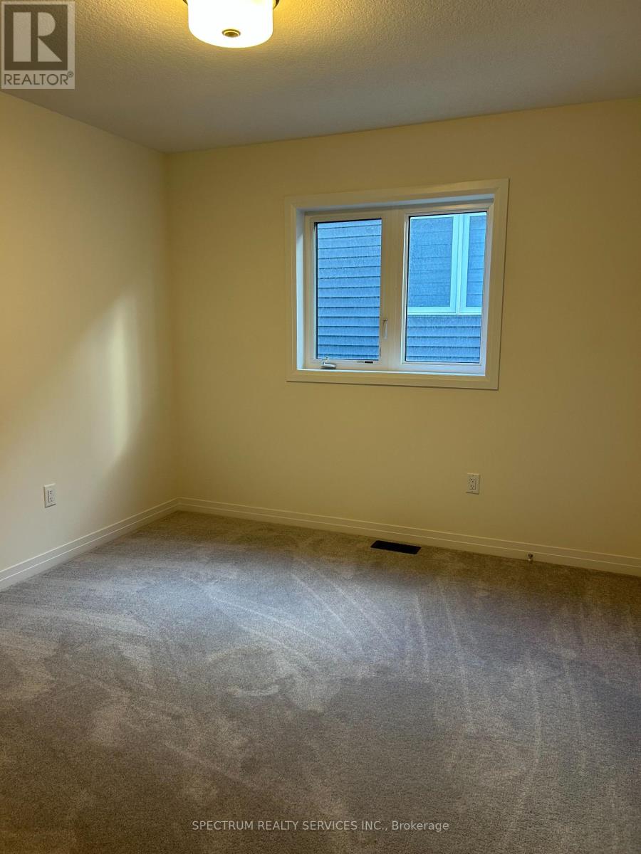 50 Dennis Avenue, Brantford, Ontario  N3V 0B9 - Photo 11 - X12592122