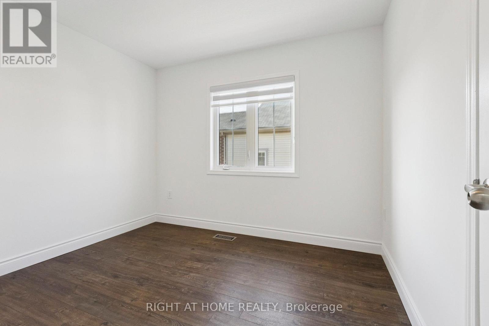 55 Watermill Street, Kitchener, Ontario  N2P 0H4 - Photo 30 - X12591690