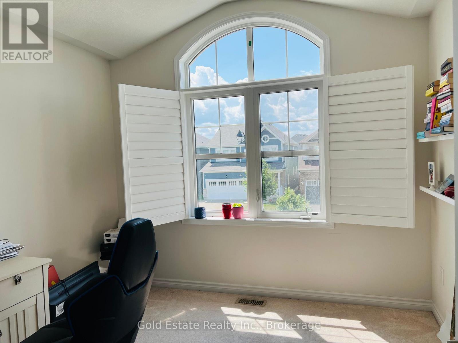 212 Spring Creek Drive, Hamilton, Ontario L0R 2H8 - Photo 25 - X12592136