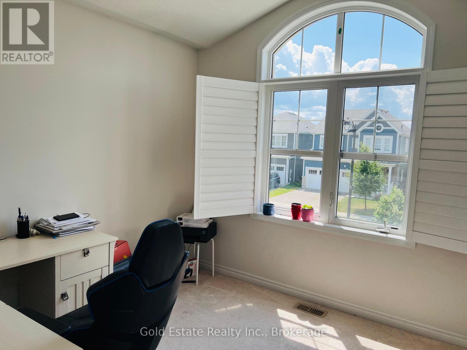 212 Spring Creek Drive, Hamilton, Ontario L0R 2H8 - Photo 27 - X12592136