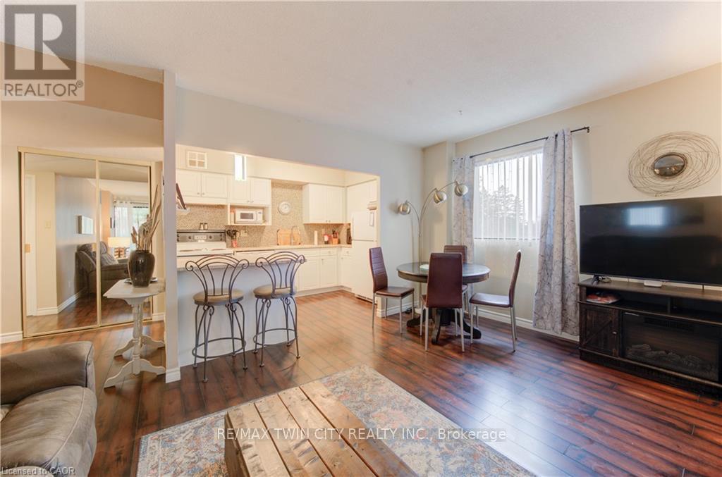 212 - 260 Sheldon Avenue N, Kitchener, Ontario  N2H 6P2 - Photo 30 - X12591764