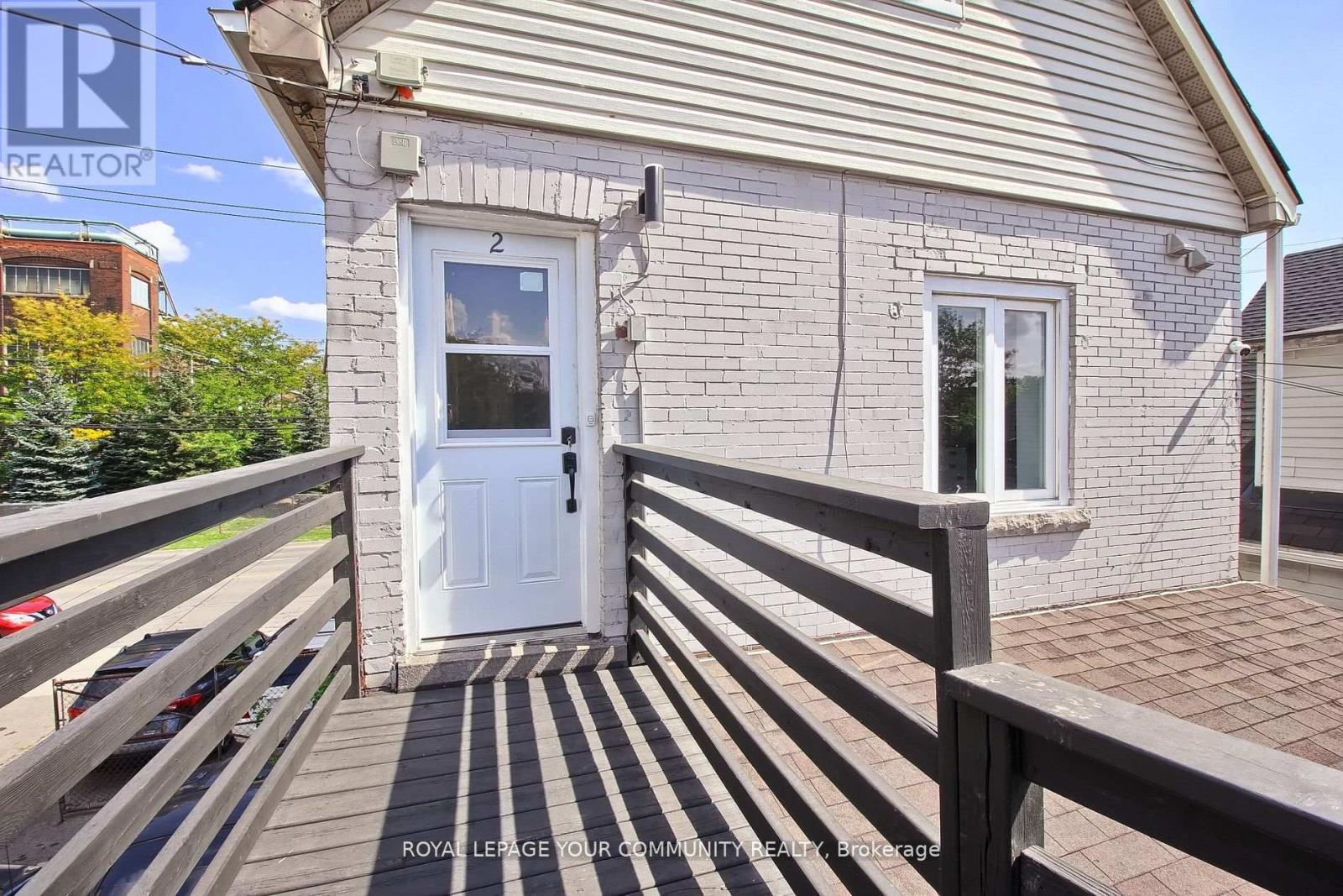 457 Kenilworth Avenue, Hamilton, Ontario  L8H 4T5 - Photo 4 - X12591800