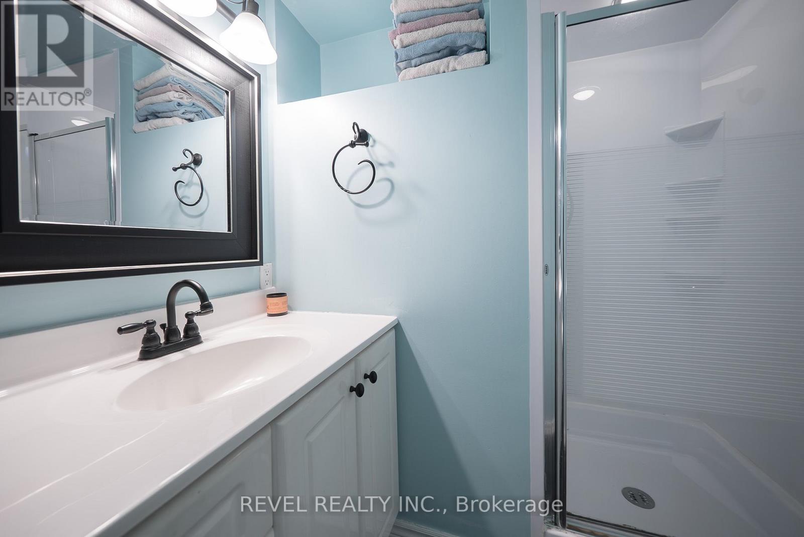 5 Burdock Boulevard, Brantford, Ontario N3R 6B5 - Photo 24 - X12592116