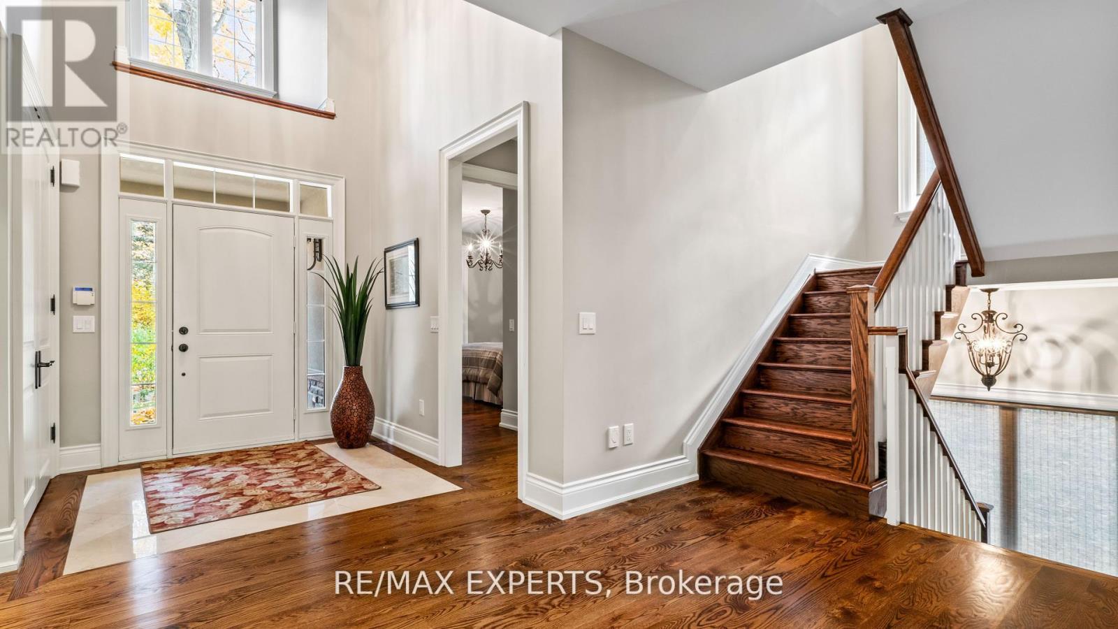 431 Manley Crescent, South Bruce Peninsula, Ontario  N0H 2G0 - Photo 12 - X12591722