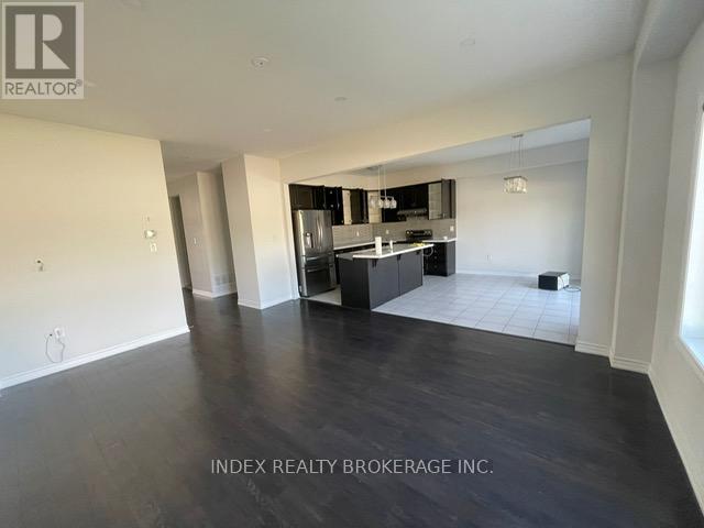 38 Patterson Drive, Haldimand, Ontario N3W 0B8 - Photo 2 - X12592148