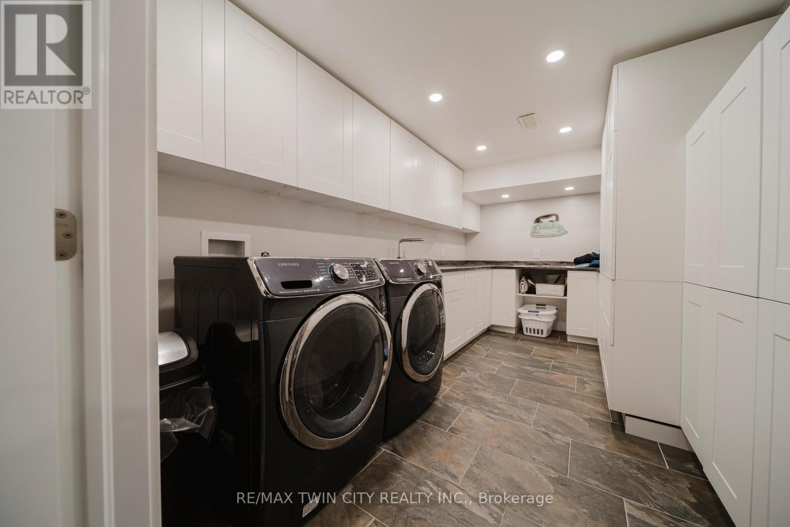 40 Riverside Drive, Wilmot, Ontario N3A 2H6 - Photo 35 - X12592244