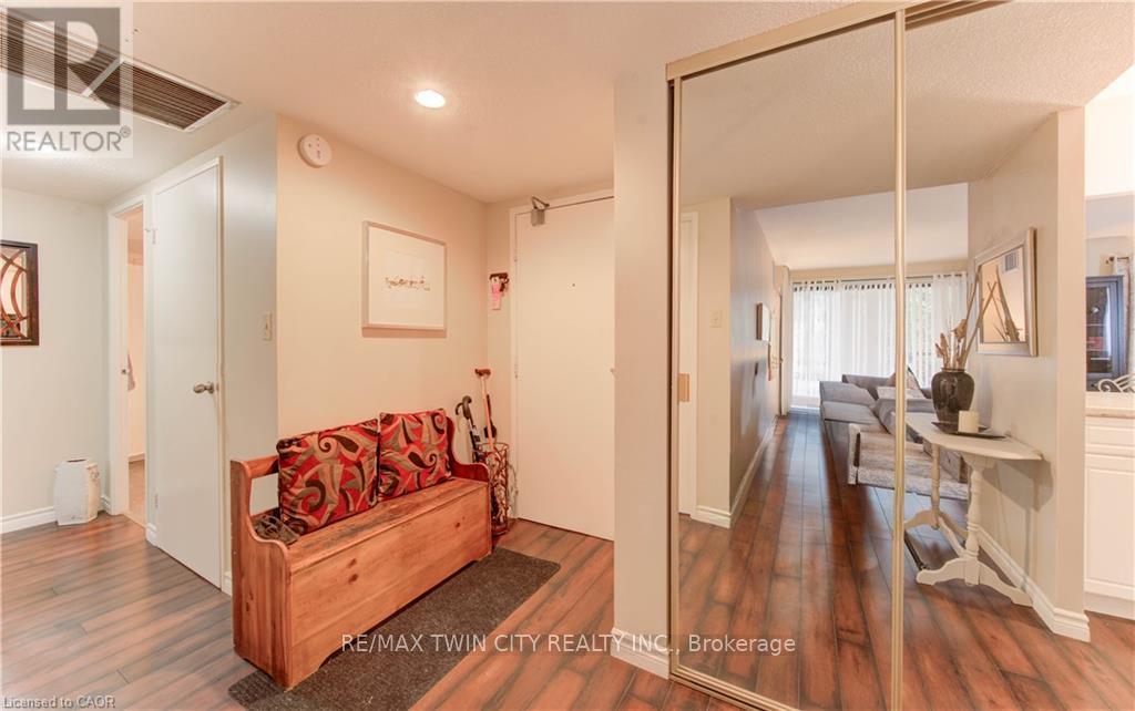 212 - 260 Sheldon Avenue N, Kitchener, Ontario  N2H 6P2 - Photo 32 - X12591764