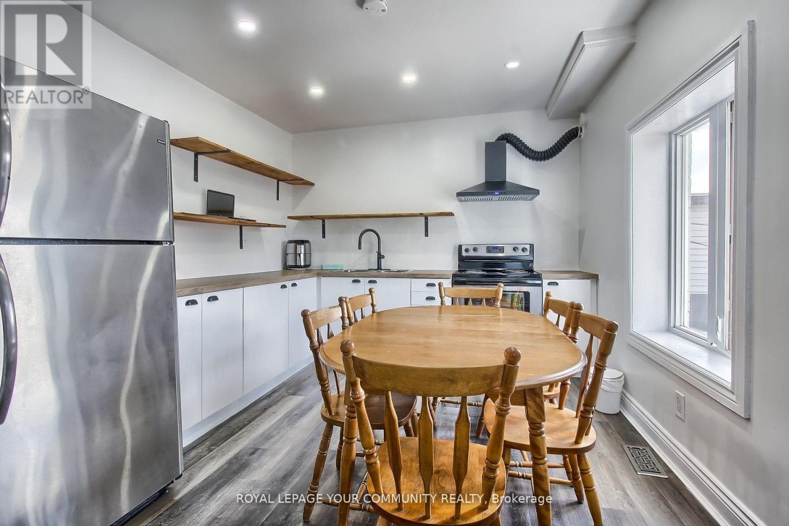 457 Kenilworth Avenue, Hamilton, Ontario  L8H 4T5 - Photo 6 - X12591800