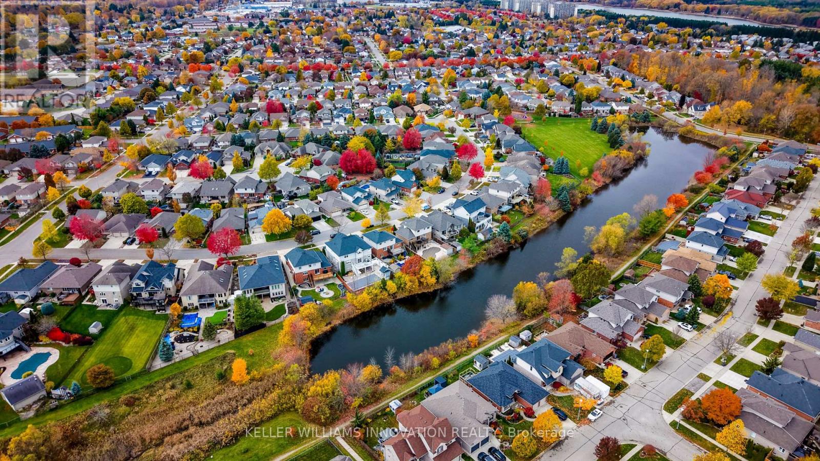 213 Falcon Drive, Woodstock, Ontario N4T 1W5 - Photo 2 - X12592264