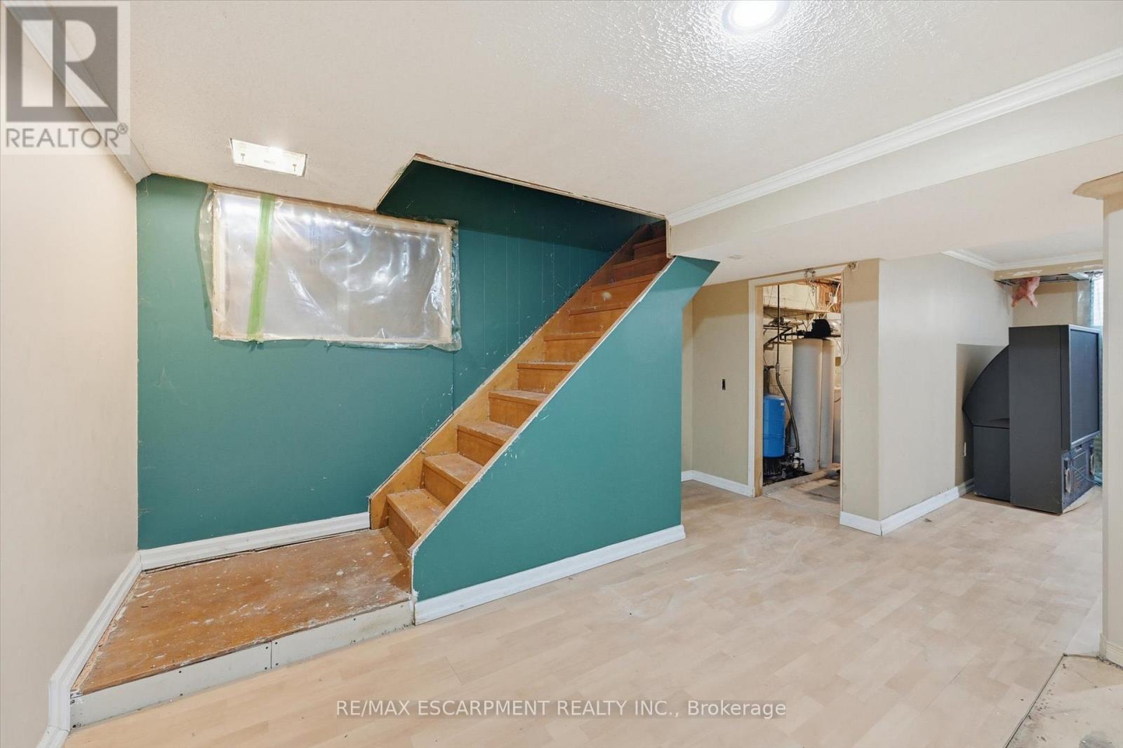 8520 Sixteen Road, West Lincoln, Ontario  L0R 1E0 - Photo 22 - X12592268