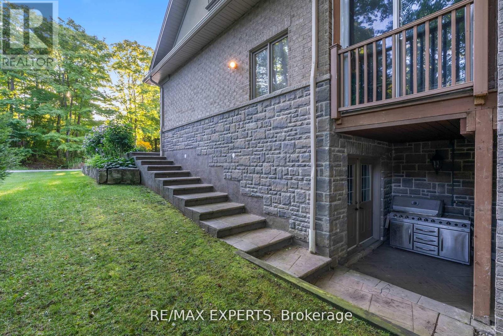 431 Manley Crescent, South Bruce Peninsula, Ontario  N0H 2G0 - Photo 43 - X12591722