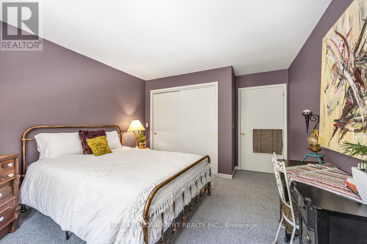 302783 Douglas Street, West Grey, Ontario  N0G 1R0 - Photo 33 - X12591866