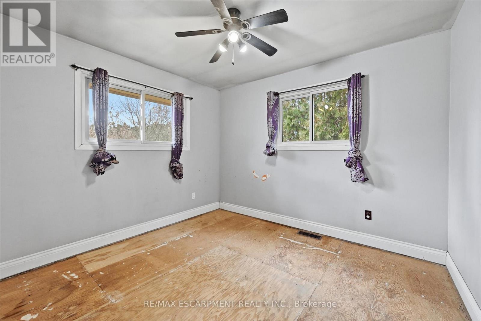 8520 Sixteen Road, West Lincoln, Ontario  L0R 1E0 - Photo 9 - X12592268