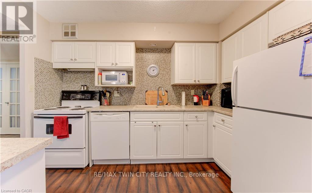 212 - 260 Sheldon Avenue N, Kitchener, Ontario  N2H 6P2 - Photo 37 - X12591764