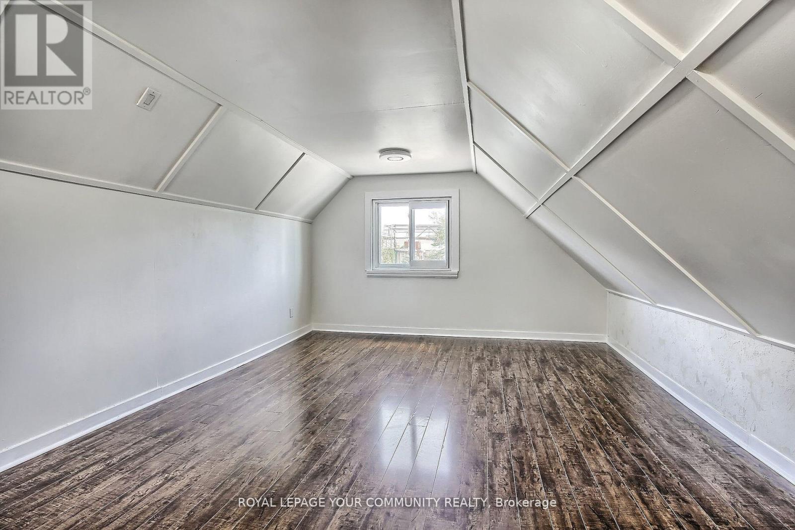 457 Kenilworth Avenue, Hamilton, Ontario  L8H 4T5 - Photo 13 - X12591800