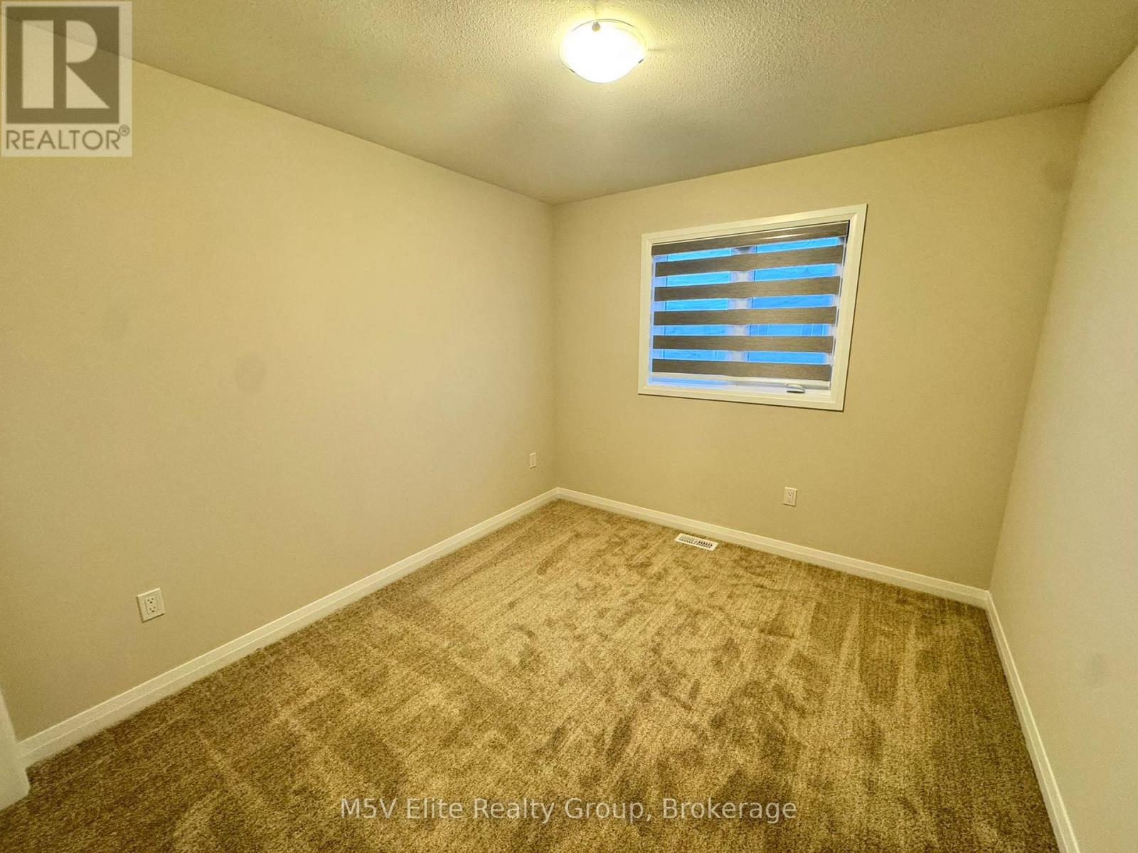 73 Marie Street, Pelham, Ontario  L3E 0G9 - Photo 9 - X12592266