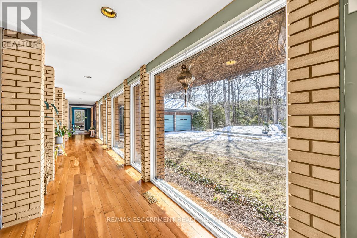 302783 Douglas Street, West Grey, Ontario  N0G 1R0 - Photo 9 - X12591866