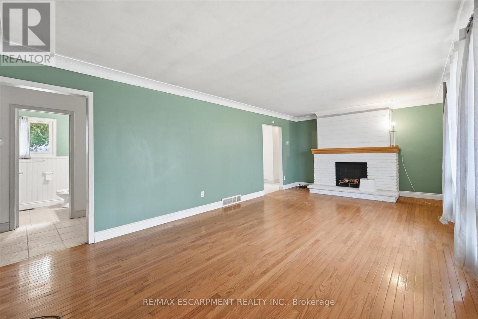 8520 Sixteen Road, West Lincoln, Ontario  L0R 1E0 - Photo 5 - X12592268