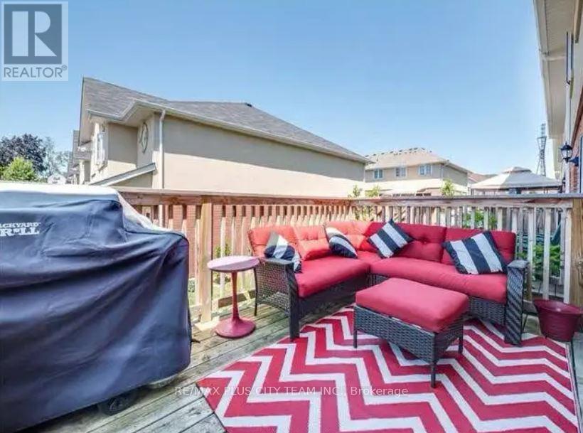 93 - 20 Mcconkey Crescent, Brantford, Ontario N3S 0C1 - Photo 7 - X12592332