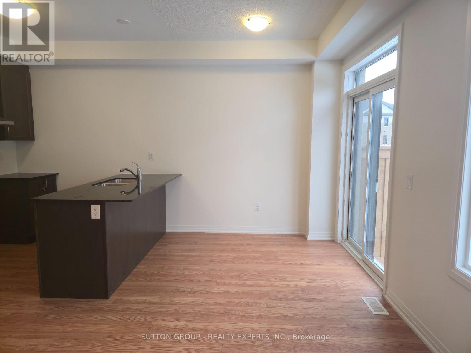 22 - 474 Provident Way, Hamilton, Ontario L0R 1W0 - Photo 7 - X12592426