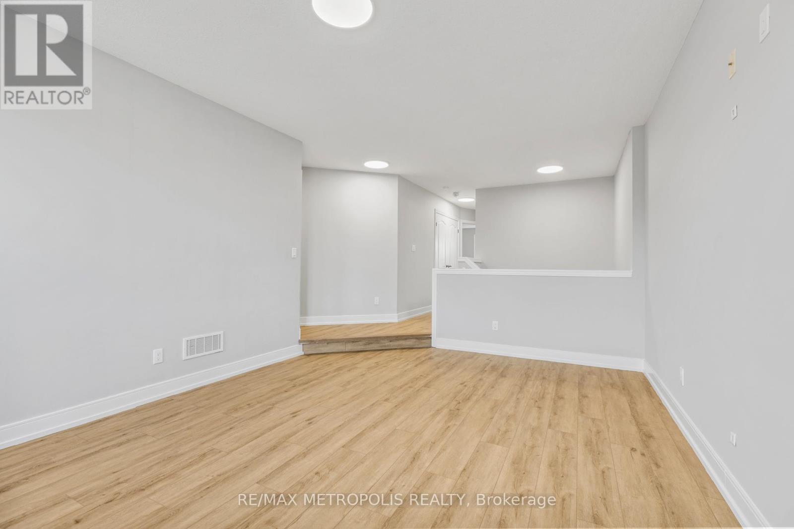 1847 Foxridge Crescent, London North, Ontario  N6G 0L7 - Photo 19 - X12592544