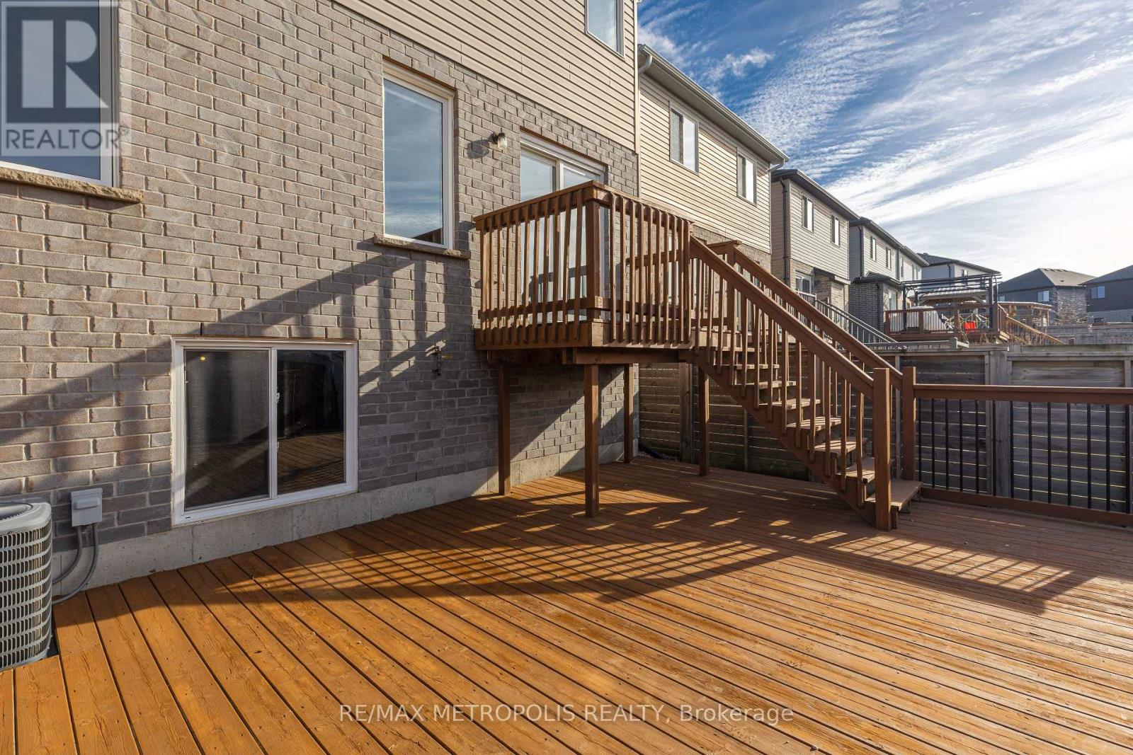 1847 Foxridge Crescent, London North, Ontario  N6G 0L7 - Photo 31 - X12592544