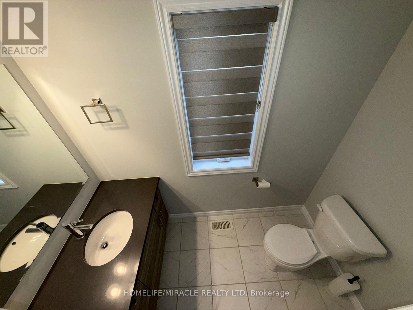 174 Forest Creek Drive, Kitchener, Ontario N2R 0M1 - Photo 7 - X12592614