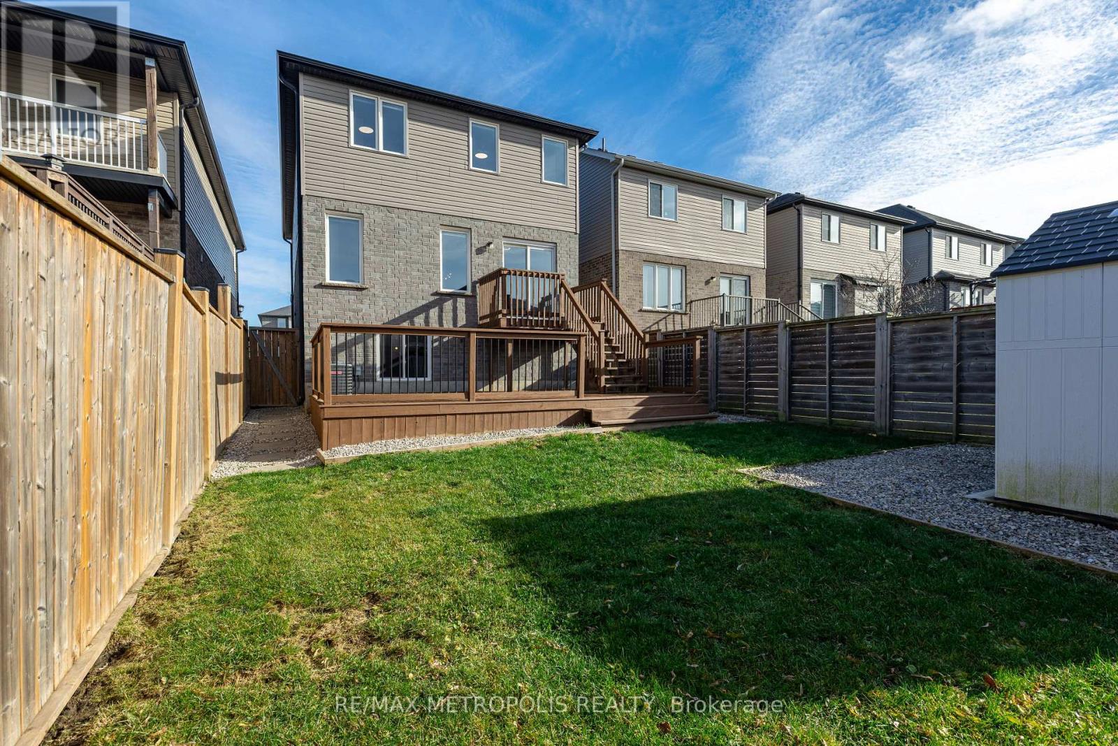 1847 Foxridge Crescent, London North, Ontario  N6G 0L7 - Photo 33 - X12592544