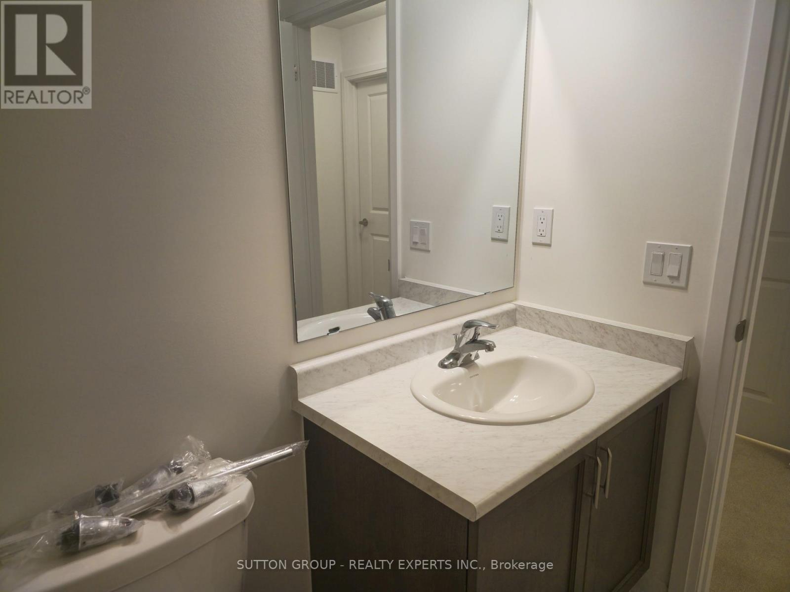 22 - 474 Provident Way, Hamilton, Ontario L0R 1W0 - Photo 36 - X12592426