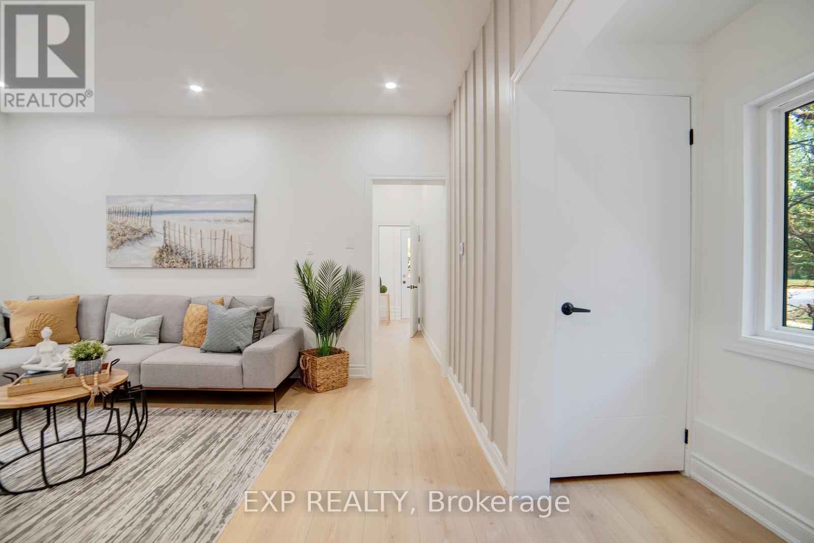 28 Springbank Drive, London South, Ontario  N6J 1E3 - Photo 6 - X12591962