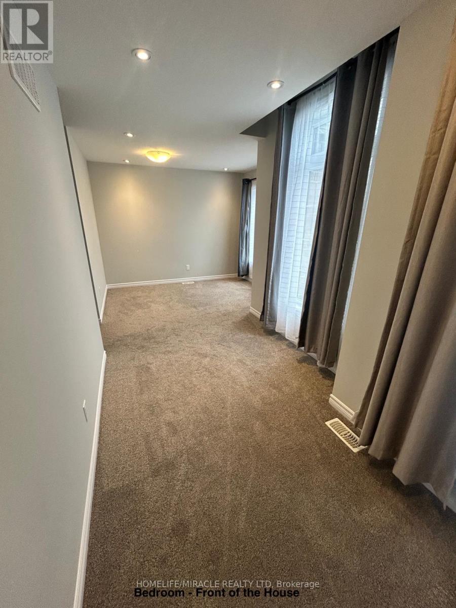 174 Forest Creek Drive, Kitchener, Ontario N2R 0M1 - Photo 21 - X12592614