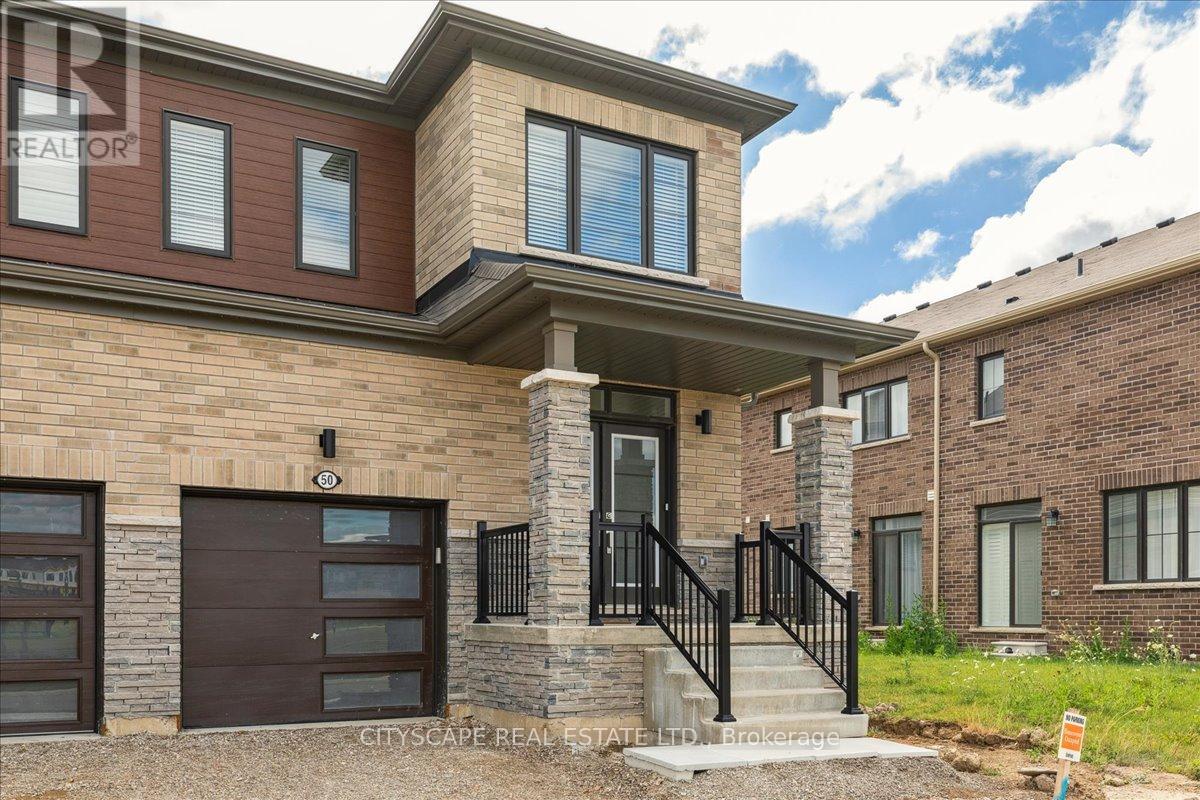 50 Whithorn Crescent, Haldimand, Ontario N3W 0E5 - Photo 3 - X12592622