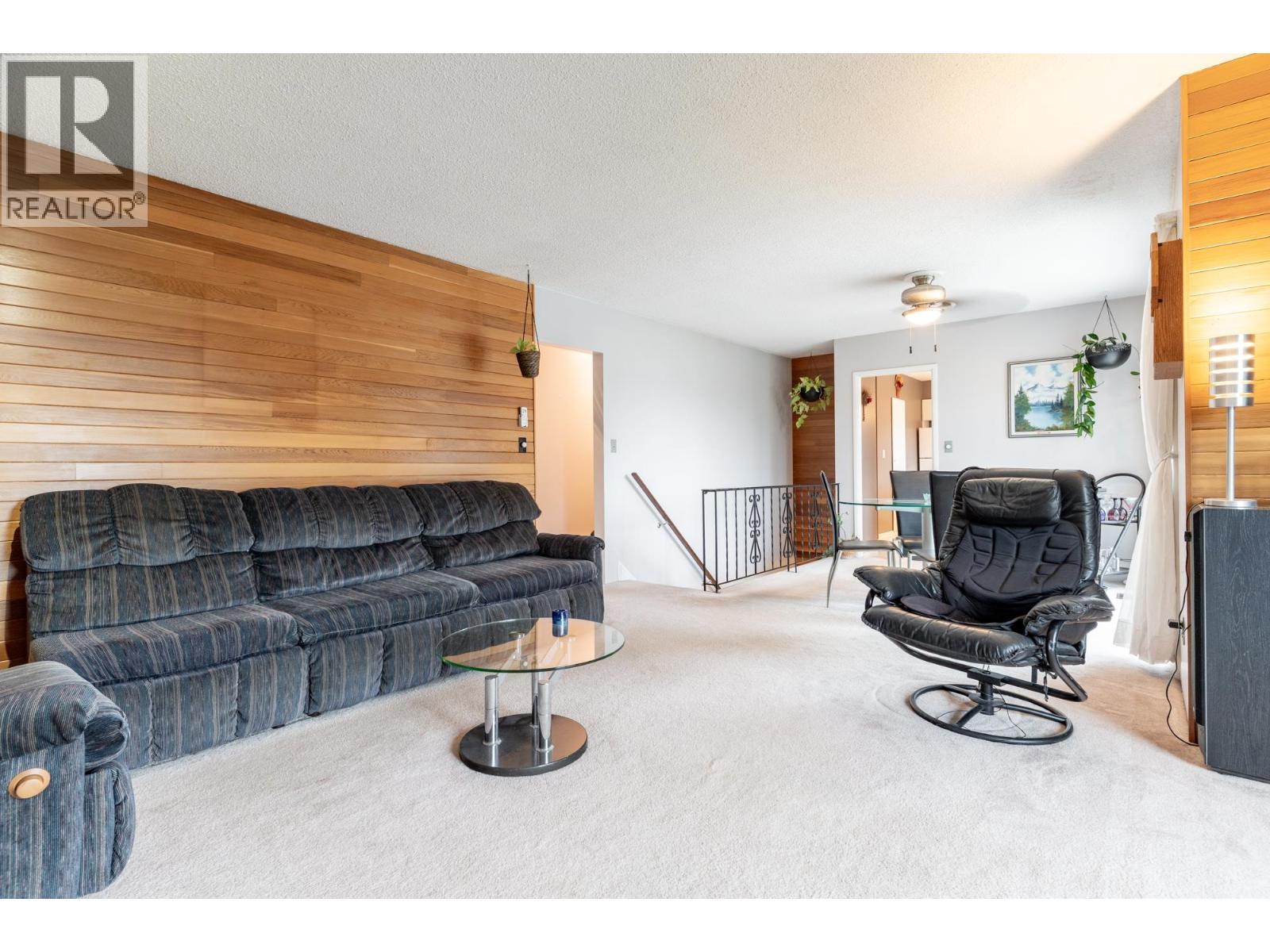 8140 Fairdell Crescent, Richmond, British Columbia  V7C 1W4 - Photo 10 - R3071223