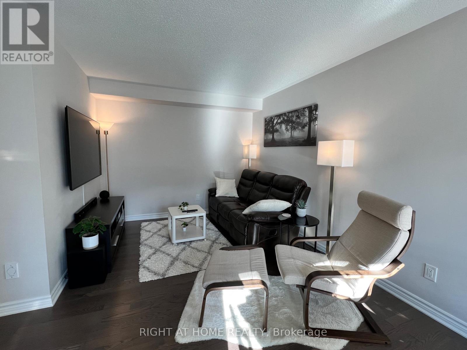 590 Foxlight Circle, Ottawa, Ontario  K2M 0L9 - Photo 10 - X12592756