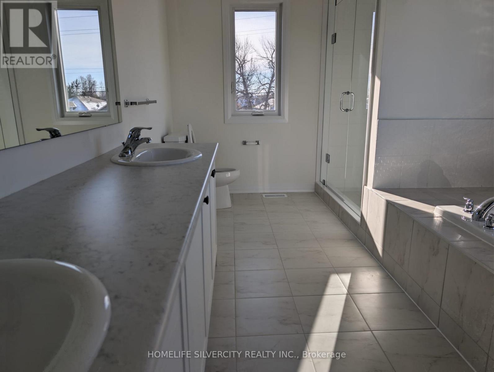 103 Windermere Boulevard, Loyalist, Ontario K0H 1G0 - Photo 8 - X12592660