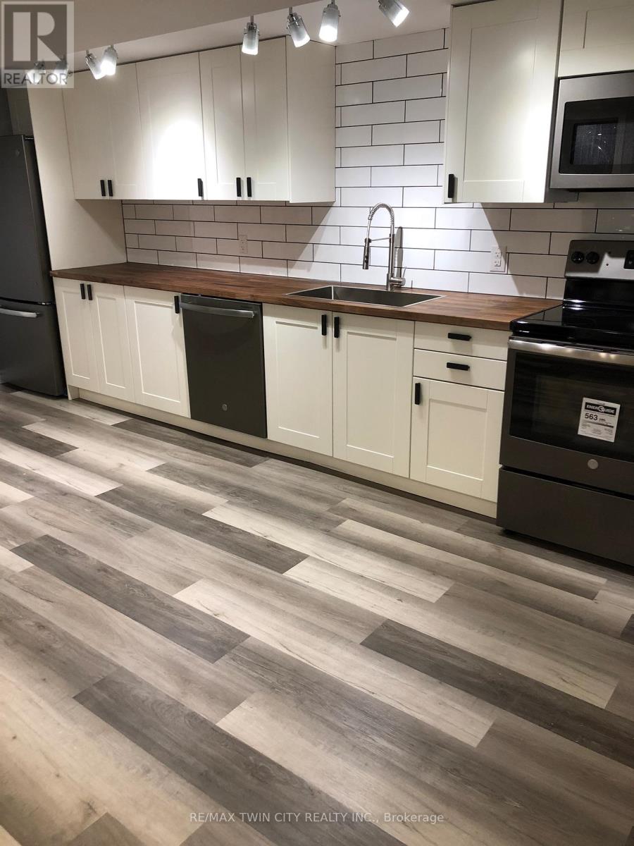 Lower - 22 Patterson Avenue, Brantford, Ontario  N3S 6W9 - Photo 27 - X12592778