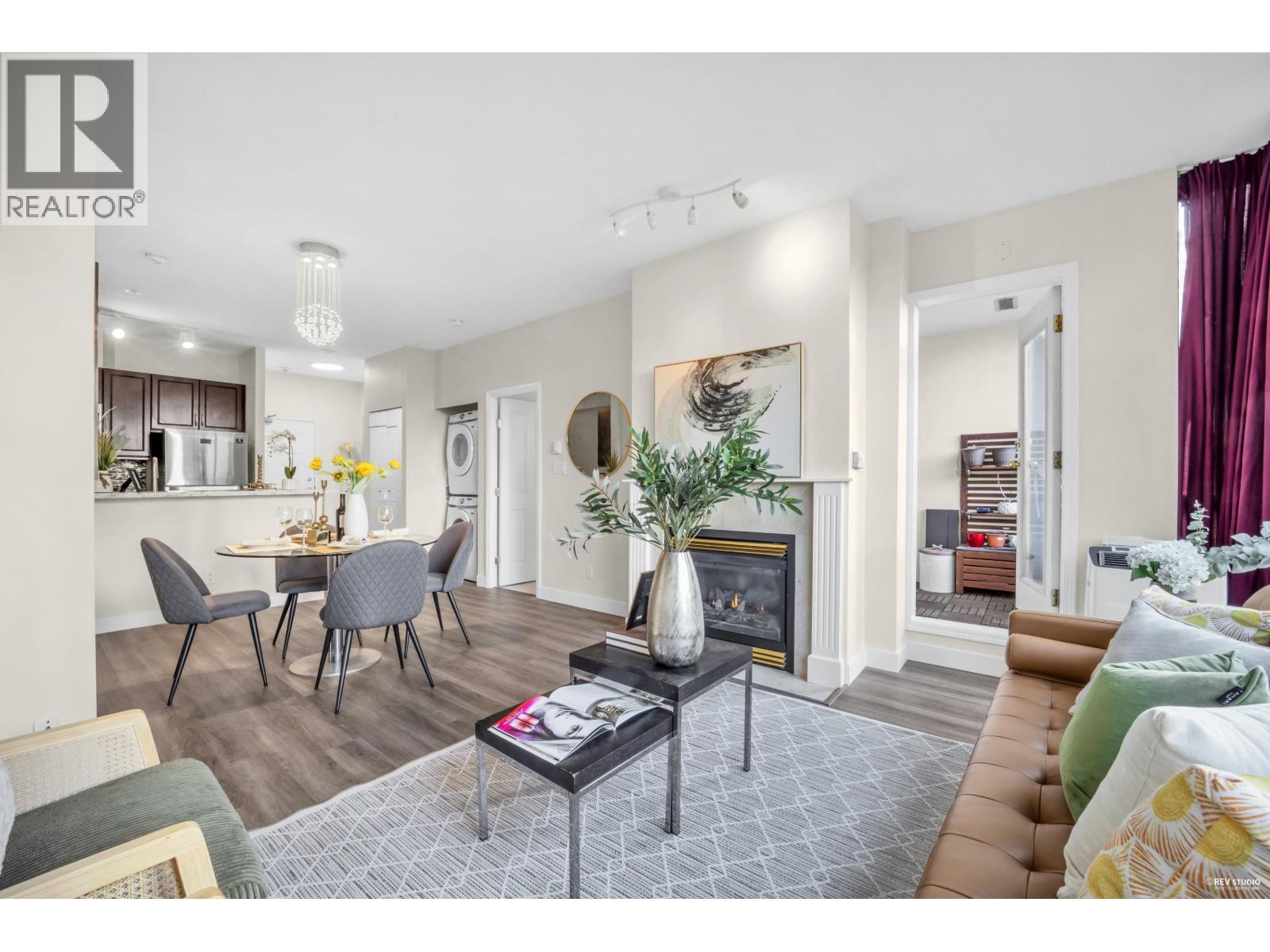 407 6837 Station Hill Drive, Burnaby, British Columbia  V3N 5B7 - Photo 15 - R3071366