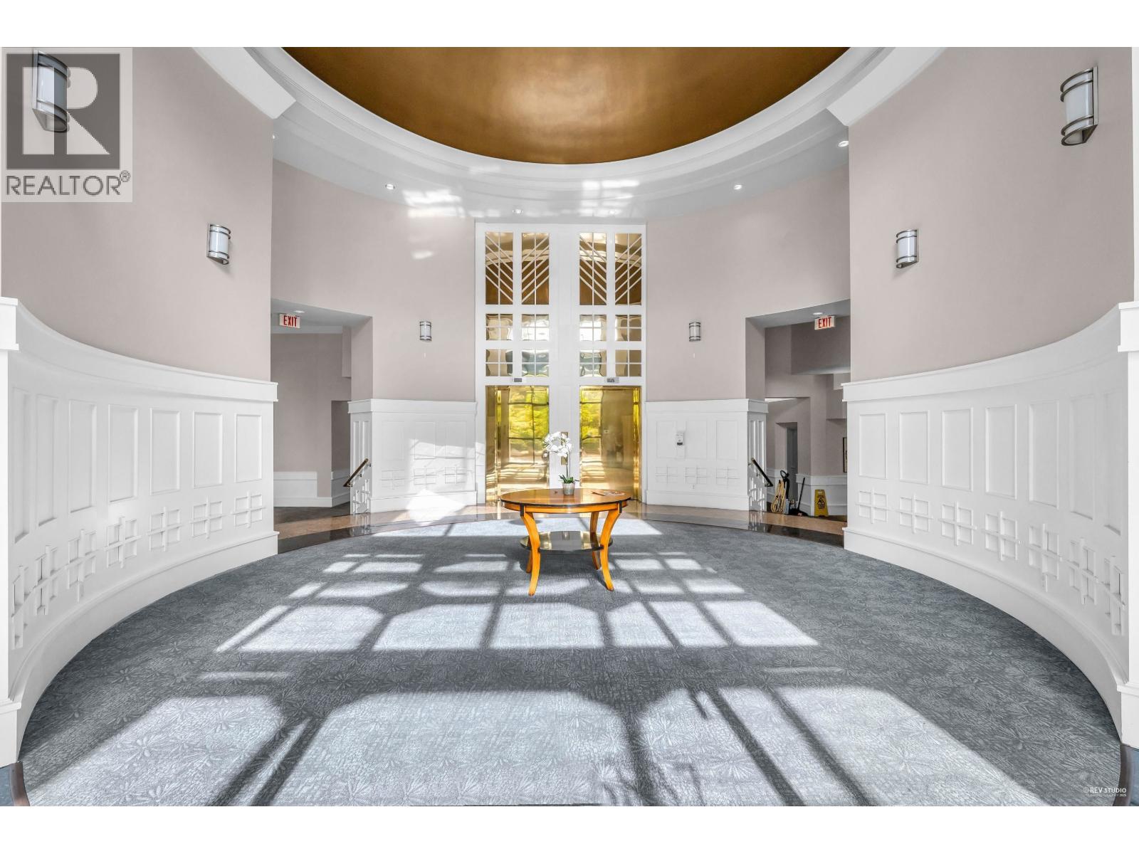 407 6837 Station Hill Drive, Burnaby, British Columbia  V3N 5B7 - Photo 4 - R3071366