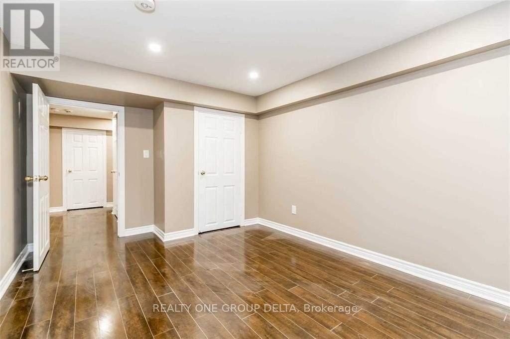 Lower - 8 Charlemagne Avenue, Barrie, Ontario  L4M 0A9 - Photo 15 - S12592852