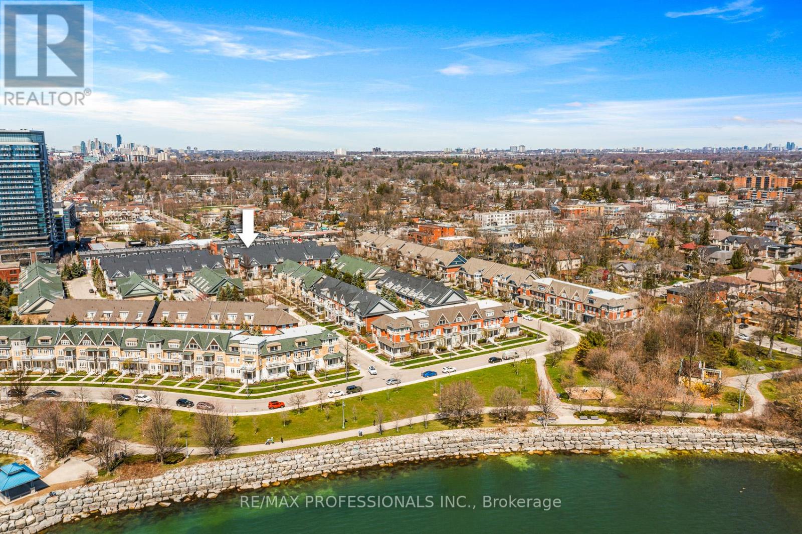 25 - 13 Compass Way, Mississauga, Ontario  L5G 4T8 - Photo 2 - W12592838