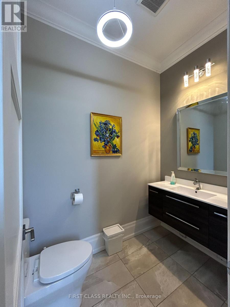 2194 Elmhurst Avenue, Oakville, Ontario  L6J 5G2 - Photo 17 - W12592842