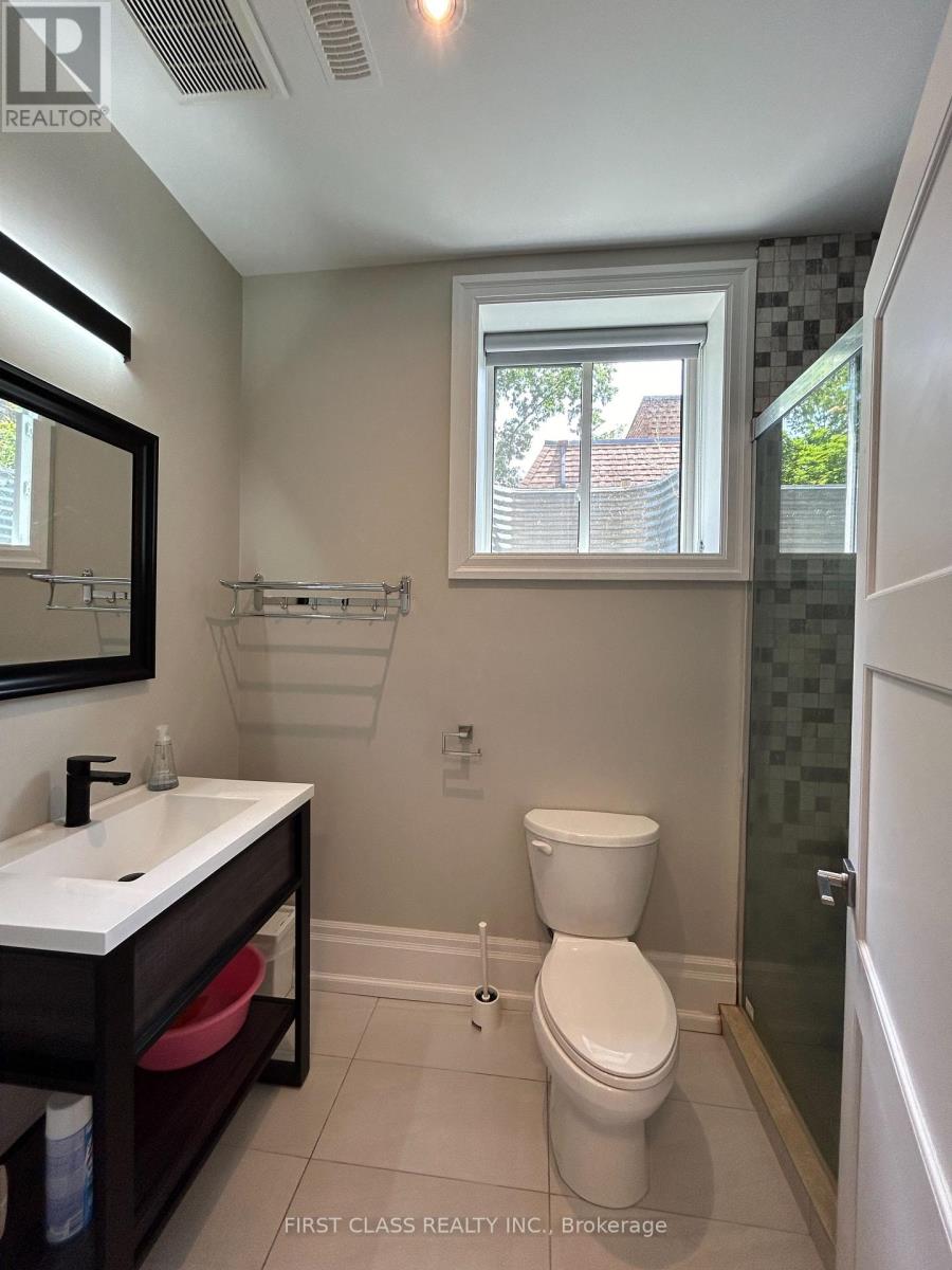 2194 Elmhurst Avenue, Oakville, Ontario  L6J 5G2 - Photo 39 - W12592842