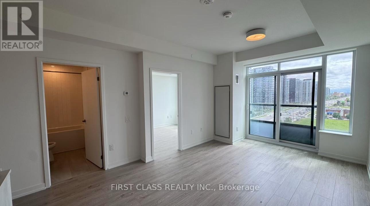 1120 - 2485 Eglinton Avenue W, Mississauga, Ontario L5M 2T1 - Photo 4 - W12592846