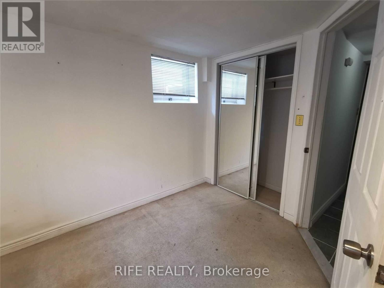 67 Munro Boulevard, Toronto, Ontario  M2P 1C3 - Photo 9 - C12592872