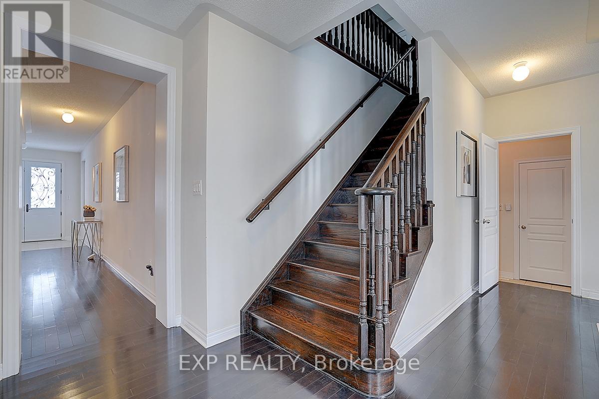 47 Foshan Avenue, Markham, Ontario  L6C 0B2 - Photo 20 - N12592858