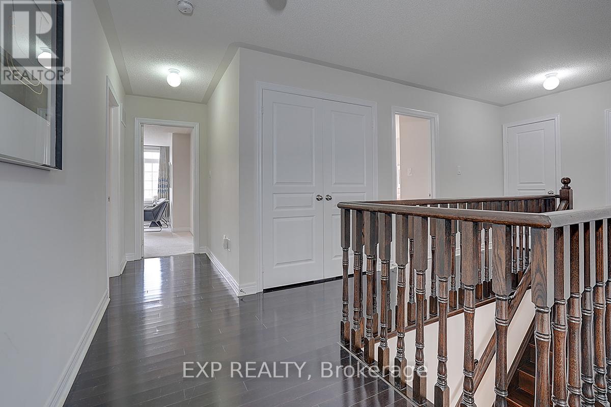 47 Foshan Avenue, Markham, Ontario  L6C 0B2 - Photo 22 - N12592858